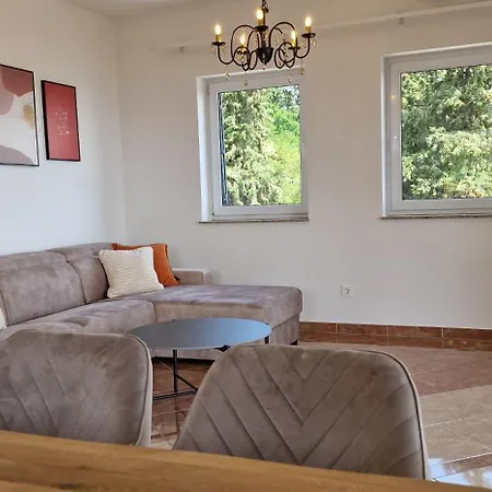 Maria 10 With Swimming Pool Apartment Opatija