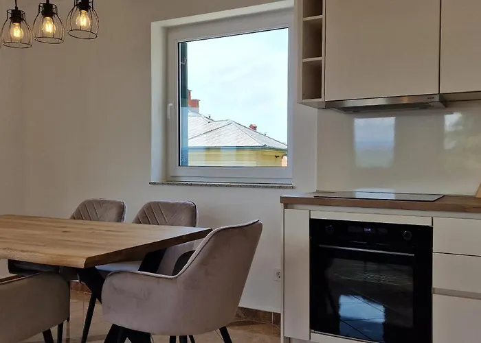 Апартаменты Maria 10 With Swimming Pool Опатия