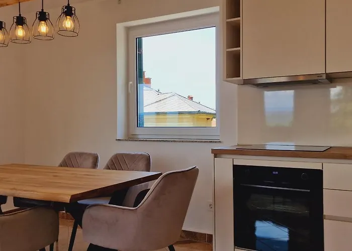 Maria 10 With Swimming Pool *